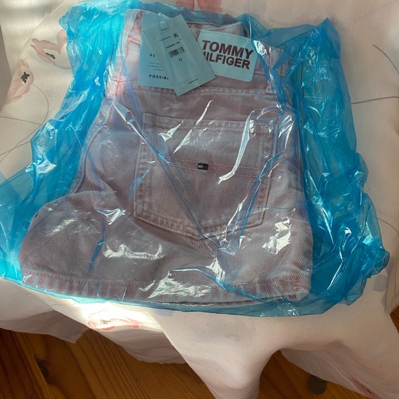 Tommy Hilfiger light pink girls shorts size 12 - Picture 1 of 1